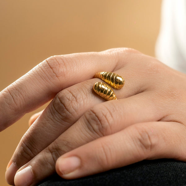 Gold Snake Ring - 18k Gold Plated (Adjustable)