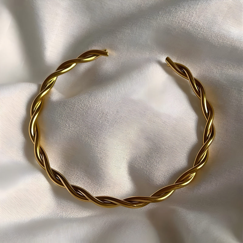 Twisted Bangle Bracelet - 18k Gold Plated